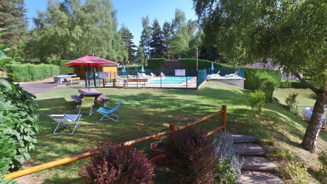 Vvf Aubrac Hotel Chaudes-Aigues Ngoại thất bức ảnh